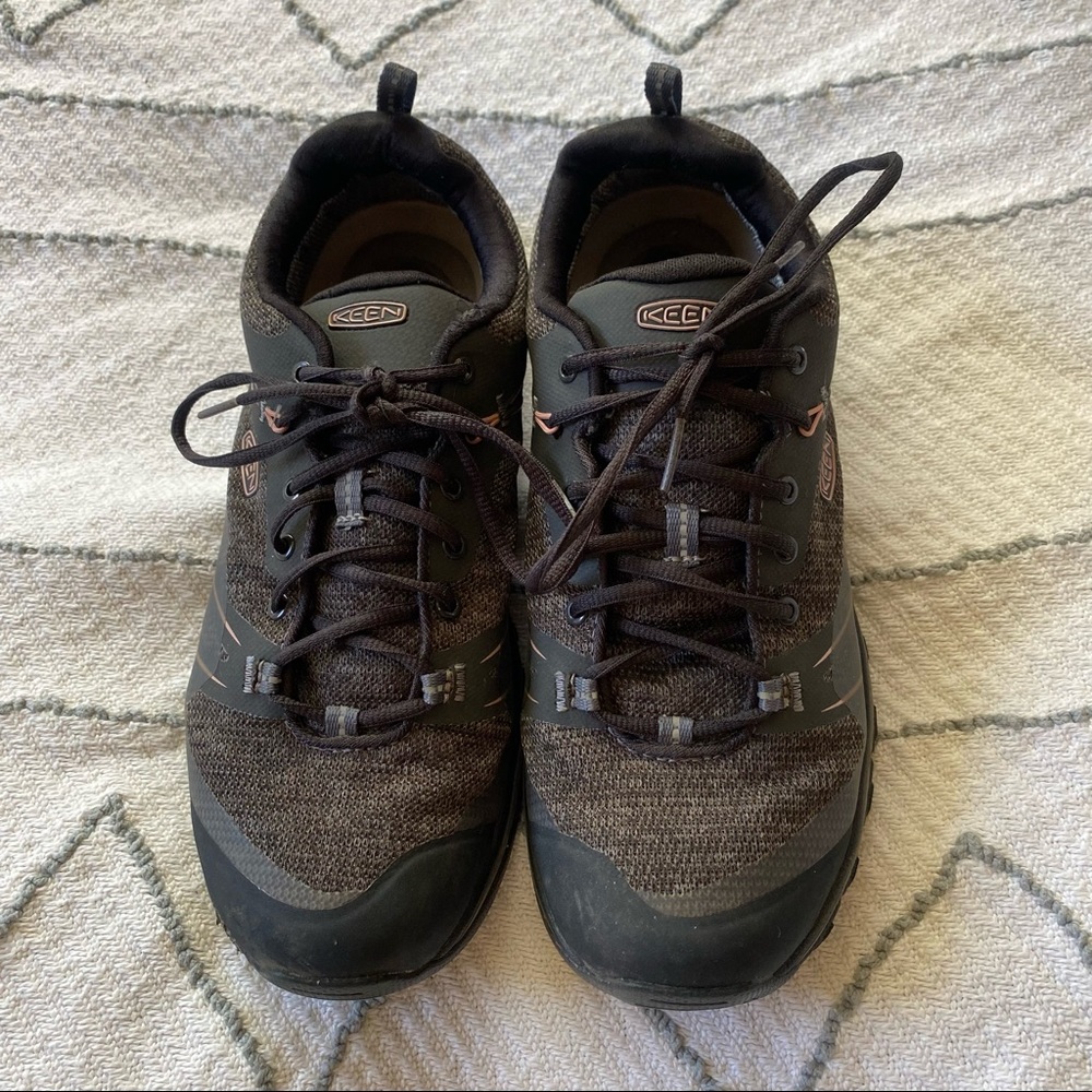 Keen Dry Waterproof Hiking Shoes